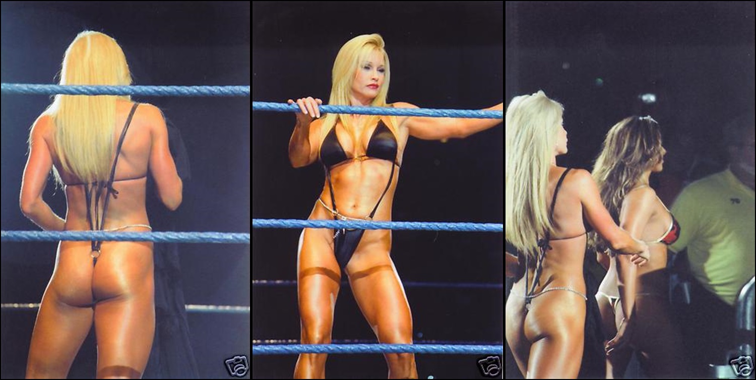 Hot Sable and Kristal candids from wwe show (old) .