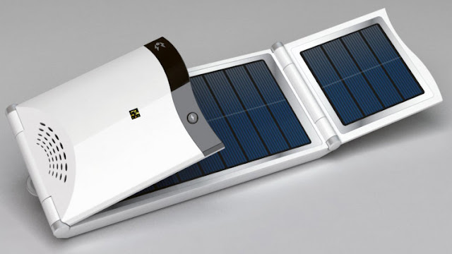 3_Solar_Laptop_Charger.%2540750.jpg