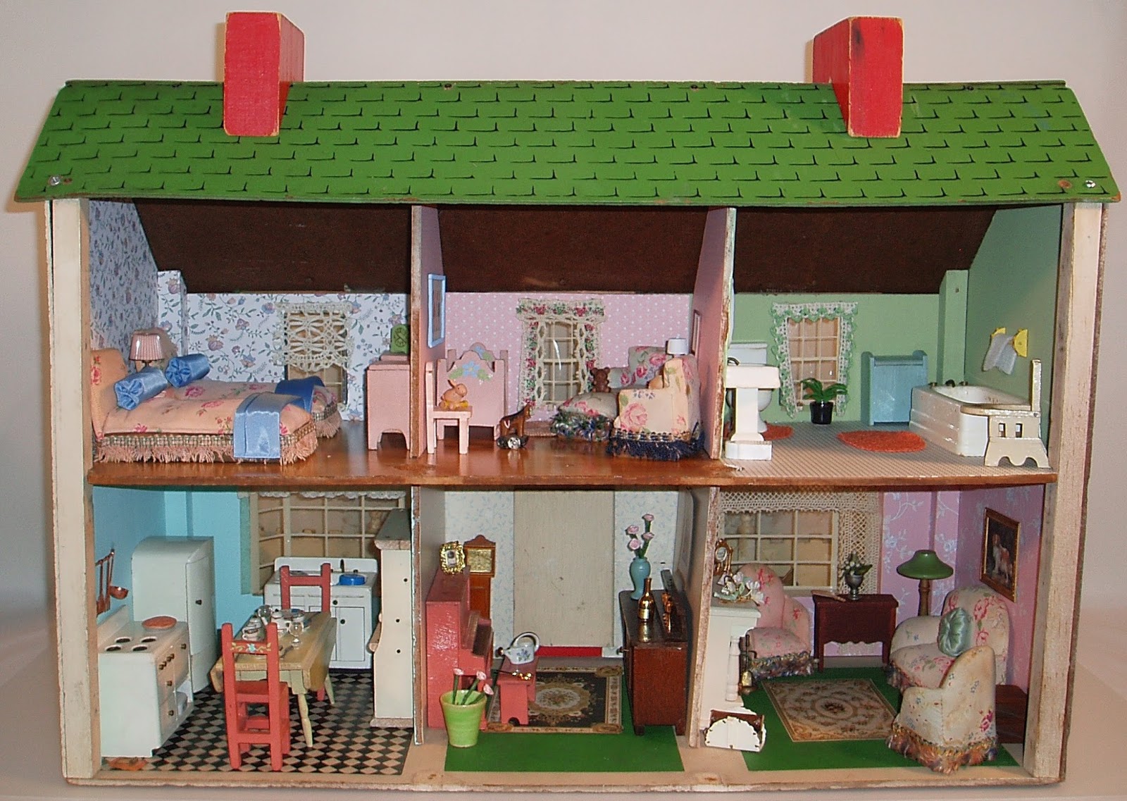 My Vintage Dollhouses My Rich Toys houses