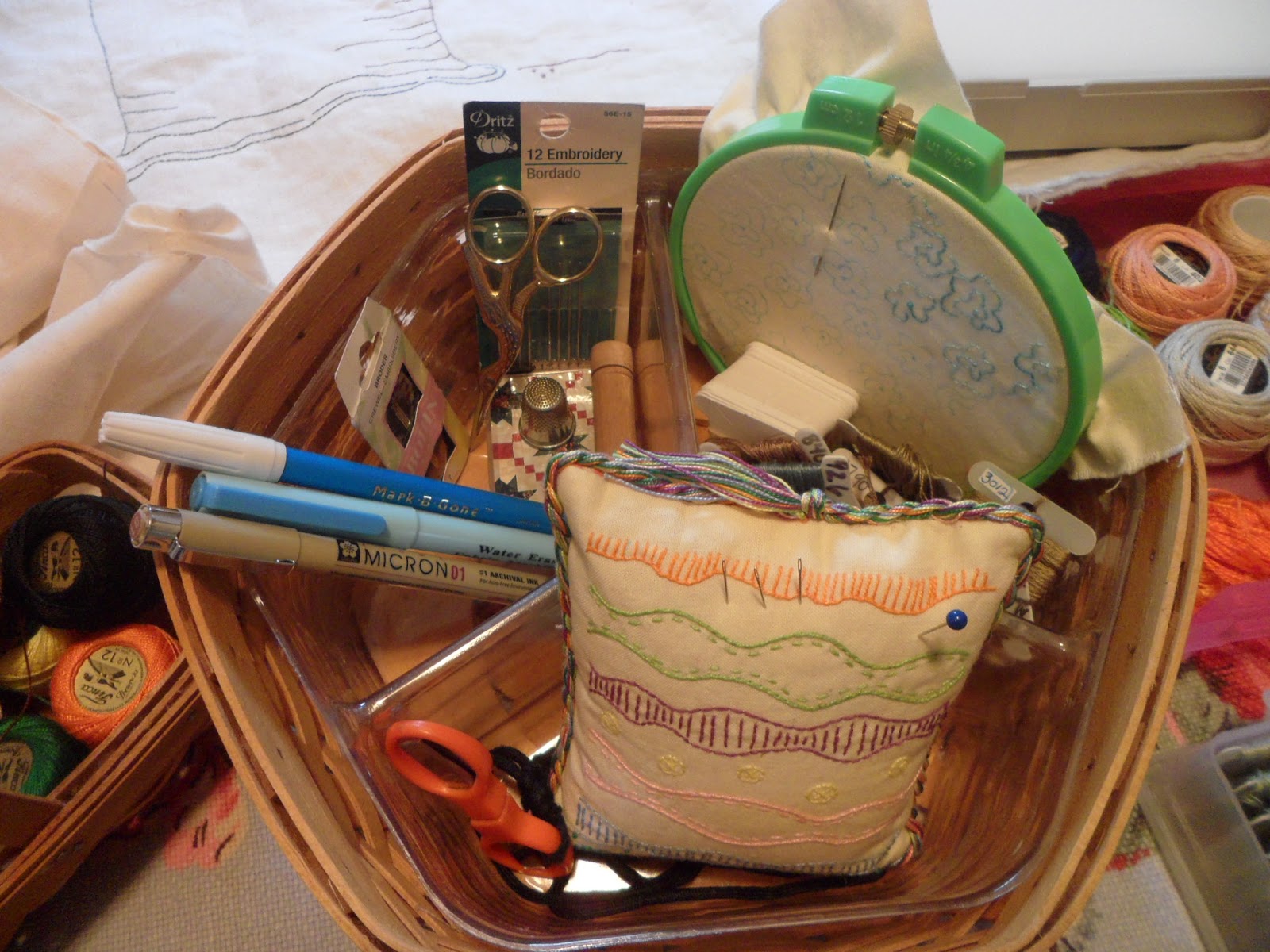 Embroidery tool kit scissors hoops sizes different many