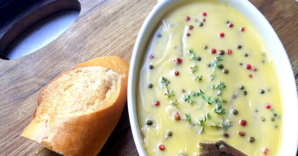 LowCarb Silken ChickenLiver Pâté with Green Peppercorns Scrumptious