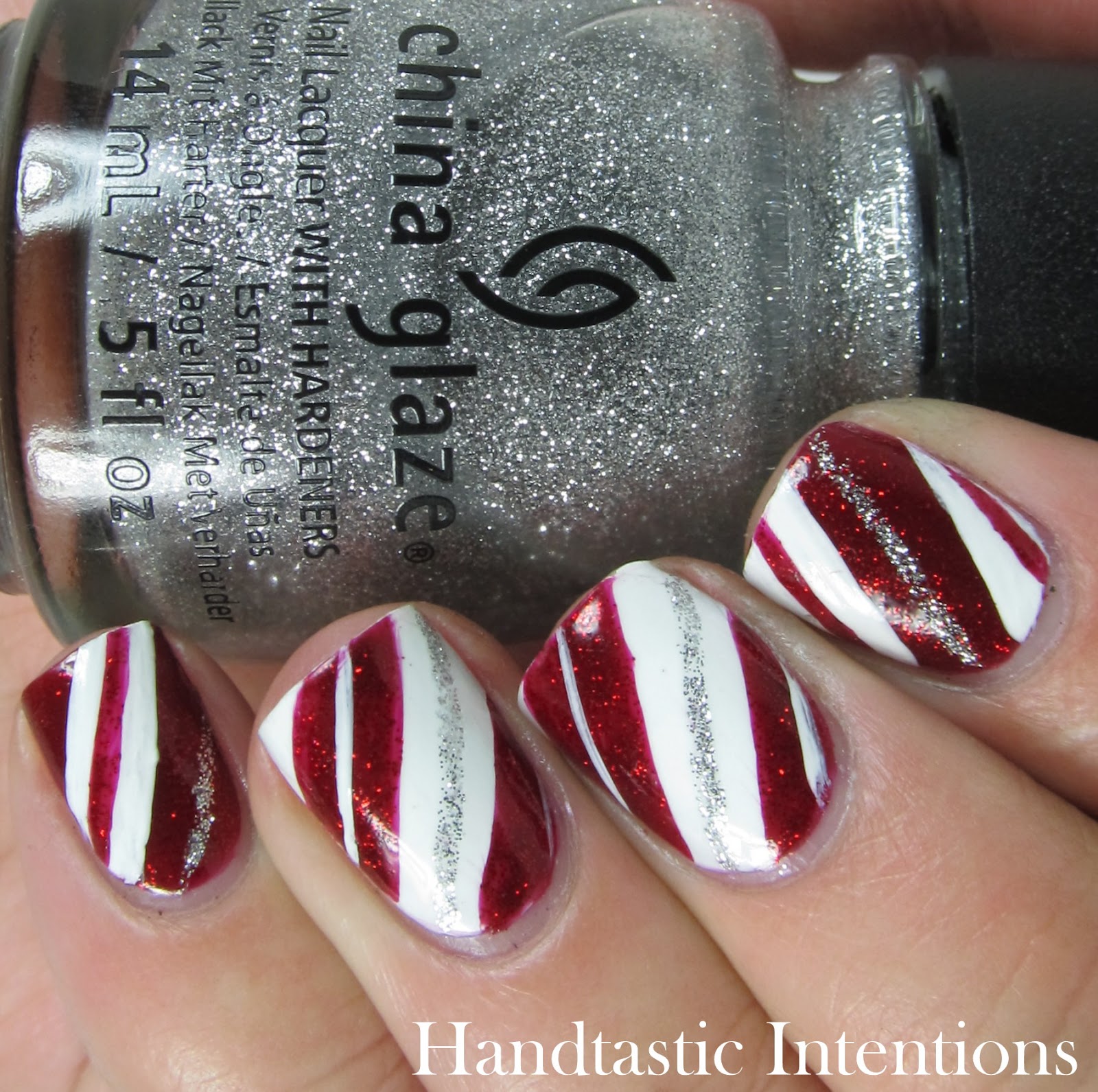 Handtastic Intentions: Christmas Nail Art: Christmas Tree, Candy Cane
