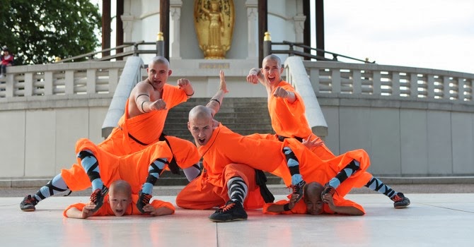 Jak trénují mniši Shaolinu? 18 úžasných fotografií