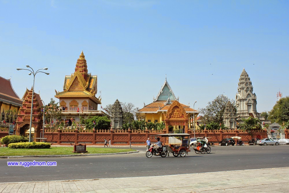 Melihat Budaya Orang Cambodia - Ruggedmom.com