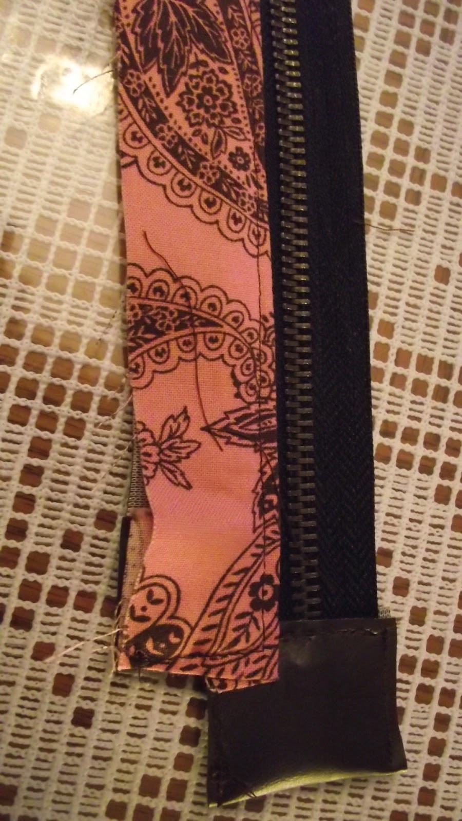 FABulous Home Sewn Zippered Book Cover Tutorial