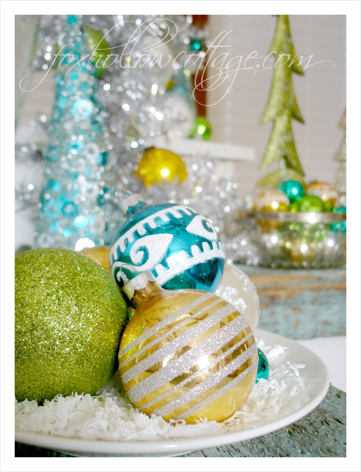 Ornaments christmas 10 Quick Ideas For Decorating With Christmas Ornaments - Fox Hollow Cottage