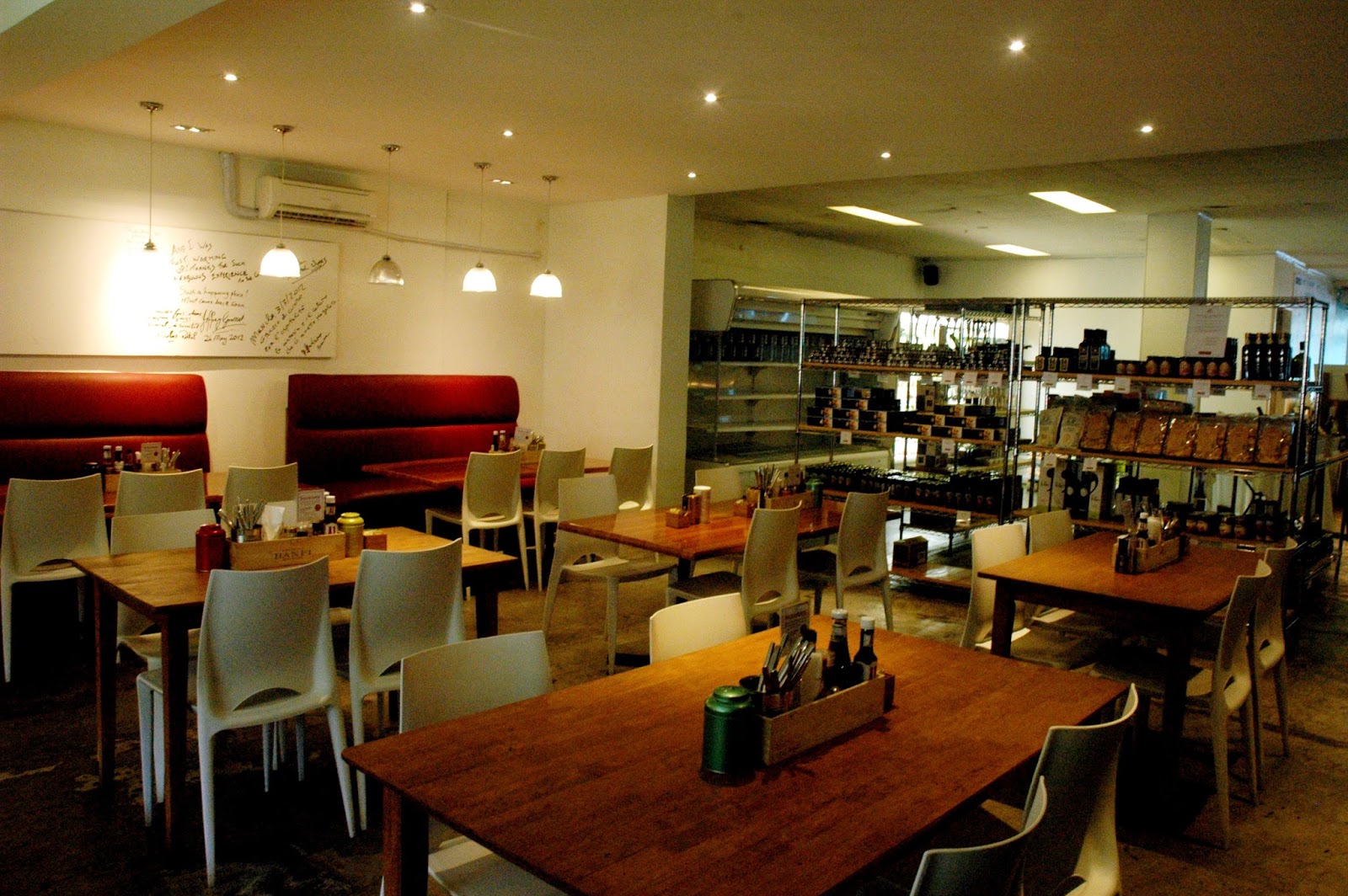 DUDE FOR FOOD A Burger Lunch at Wine Depot Cafe