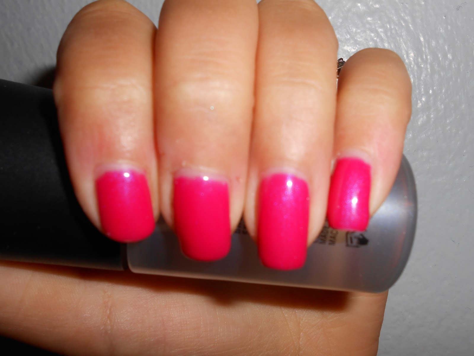 Mani Monday: Kiss Gel Polish System - Nik the Makeup Junkie