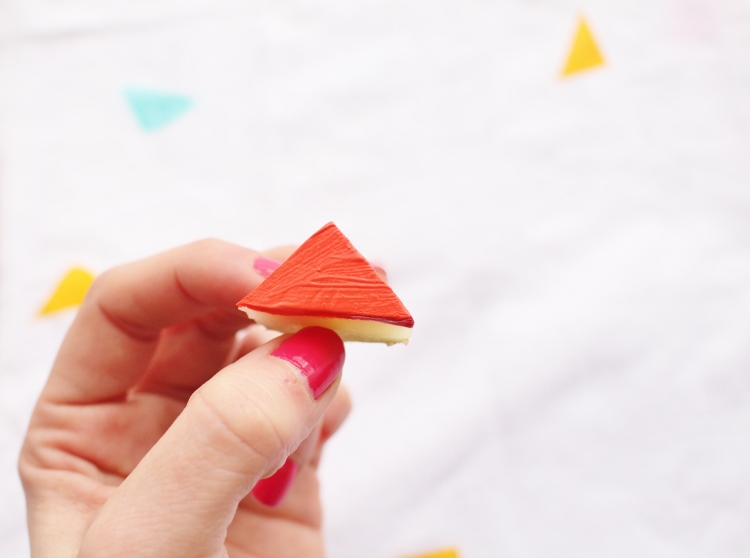 DIY. Remera con estampa confetti.