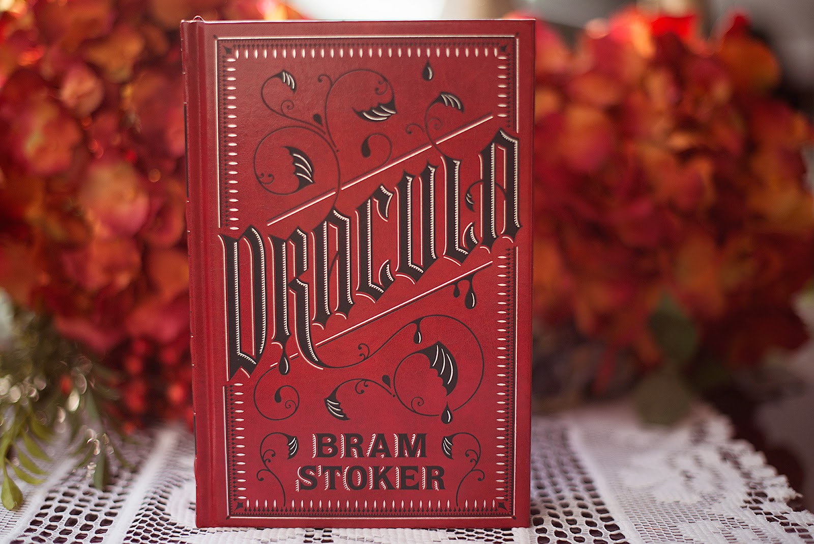 Barnes Noble Classic Dracula The Book Castle