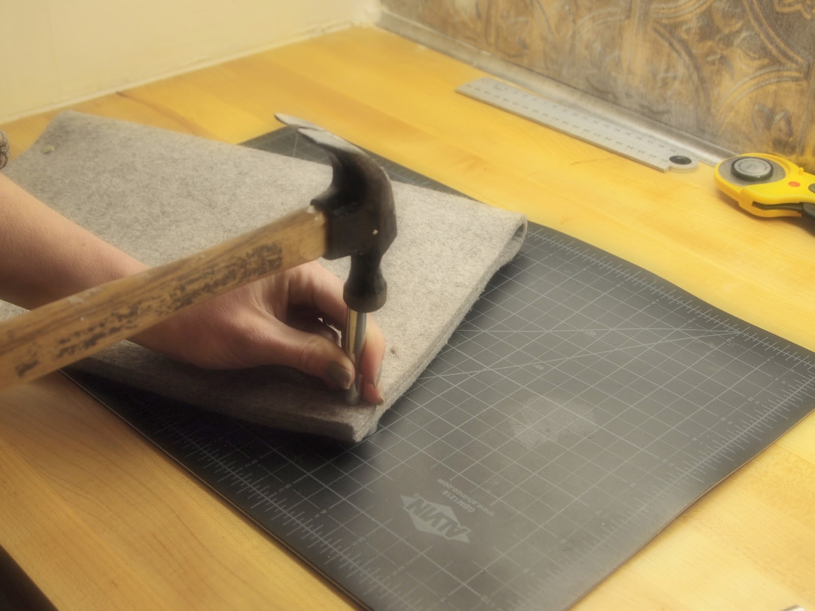 Enchanted Mountain How to make a felt laptop sleeve