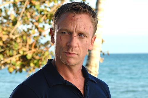 [Imagem: danielcraigjamesbondcasinoroyale.jpg]