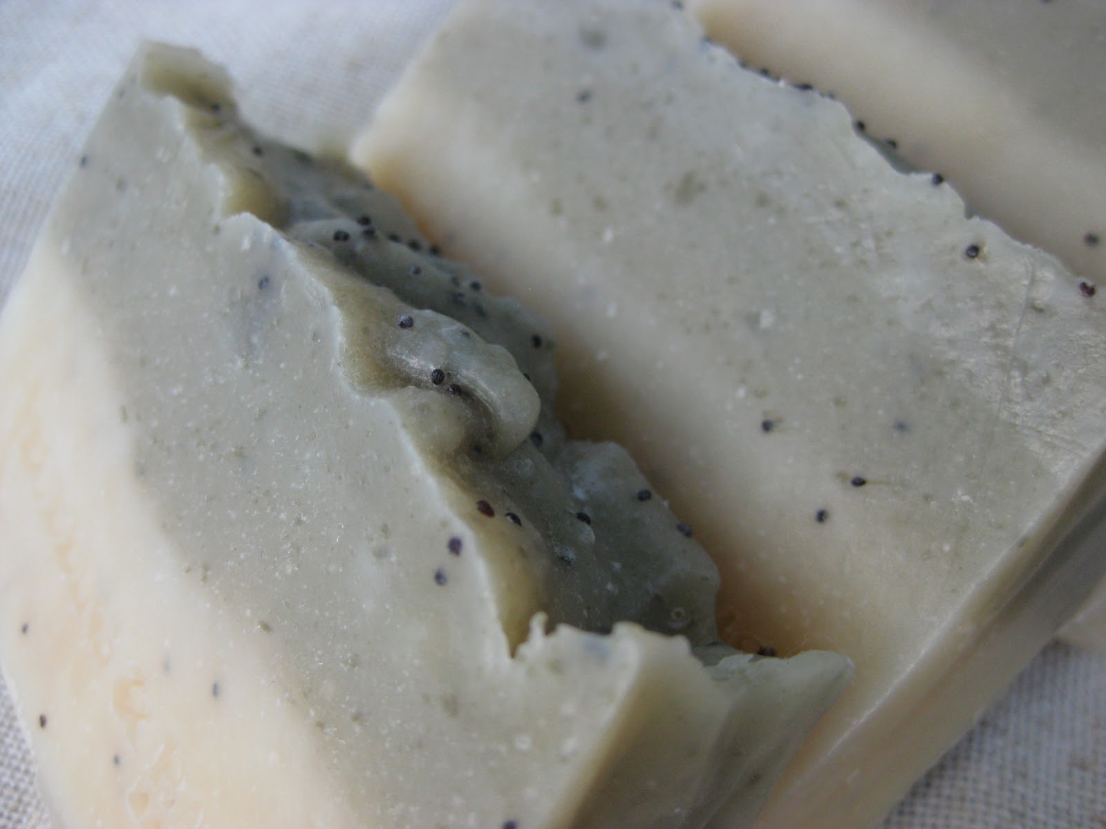 Bobbins and Balms Gardener's Soap with Poppy Seeds