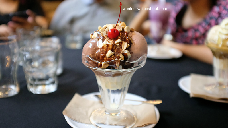 Farmacy Ice Cream and Soda Fountain, The Fort, Global City, Classic Sundae, Review