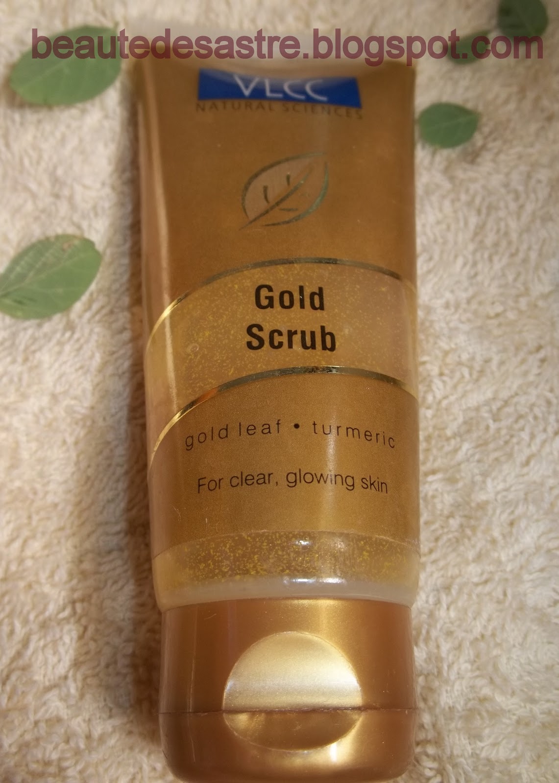 by beaute' desastre vlcc gold scrub review and swatches