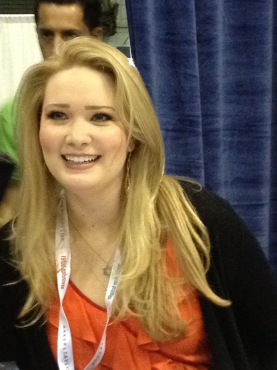 Sarah Maas