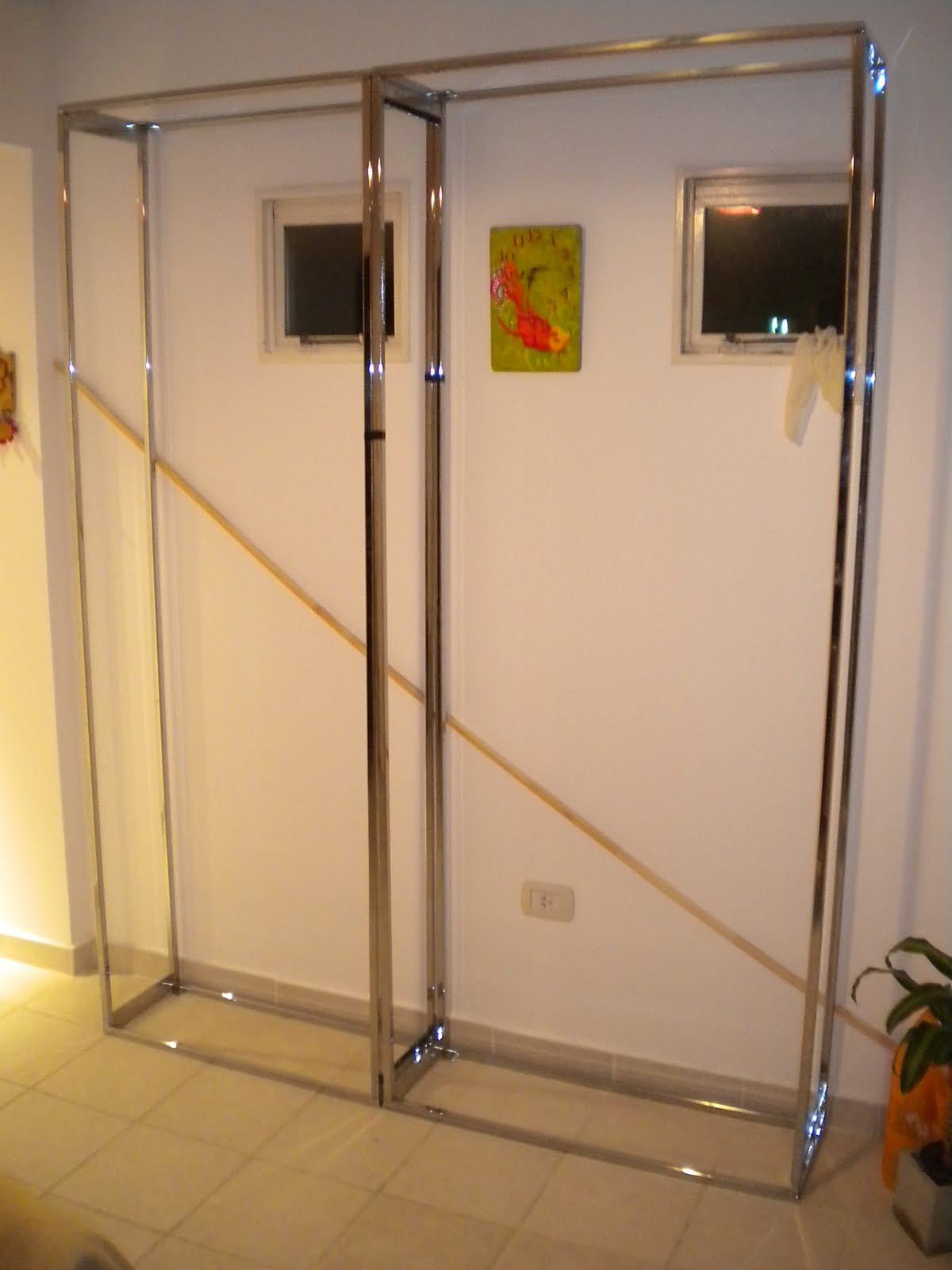 Dos por Cuatro estudio: Muebles Divisores de ambientes