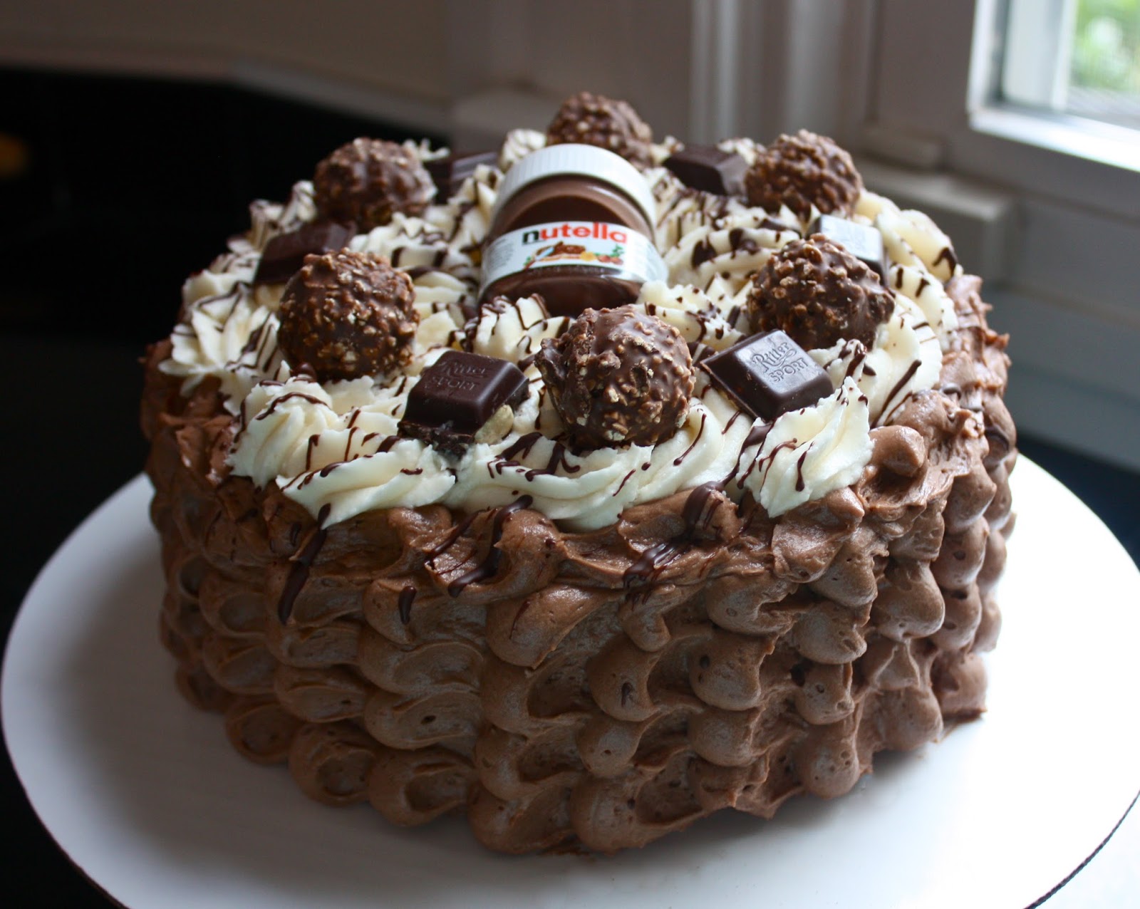 Cannella Vita nutella cake