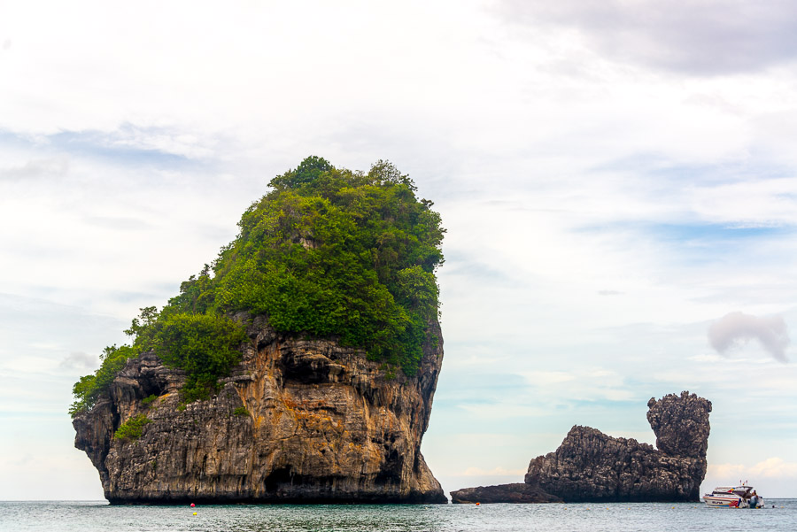 Around the island of Phi Phi