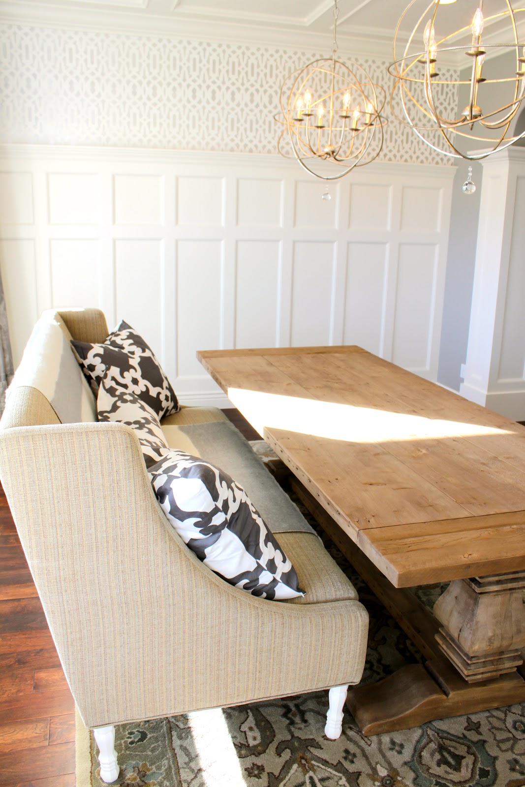 Amy's Casablanca Dining Room Settee