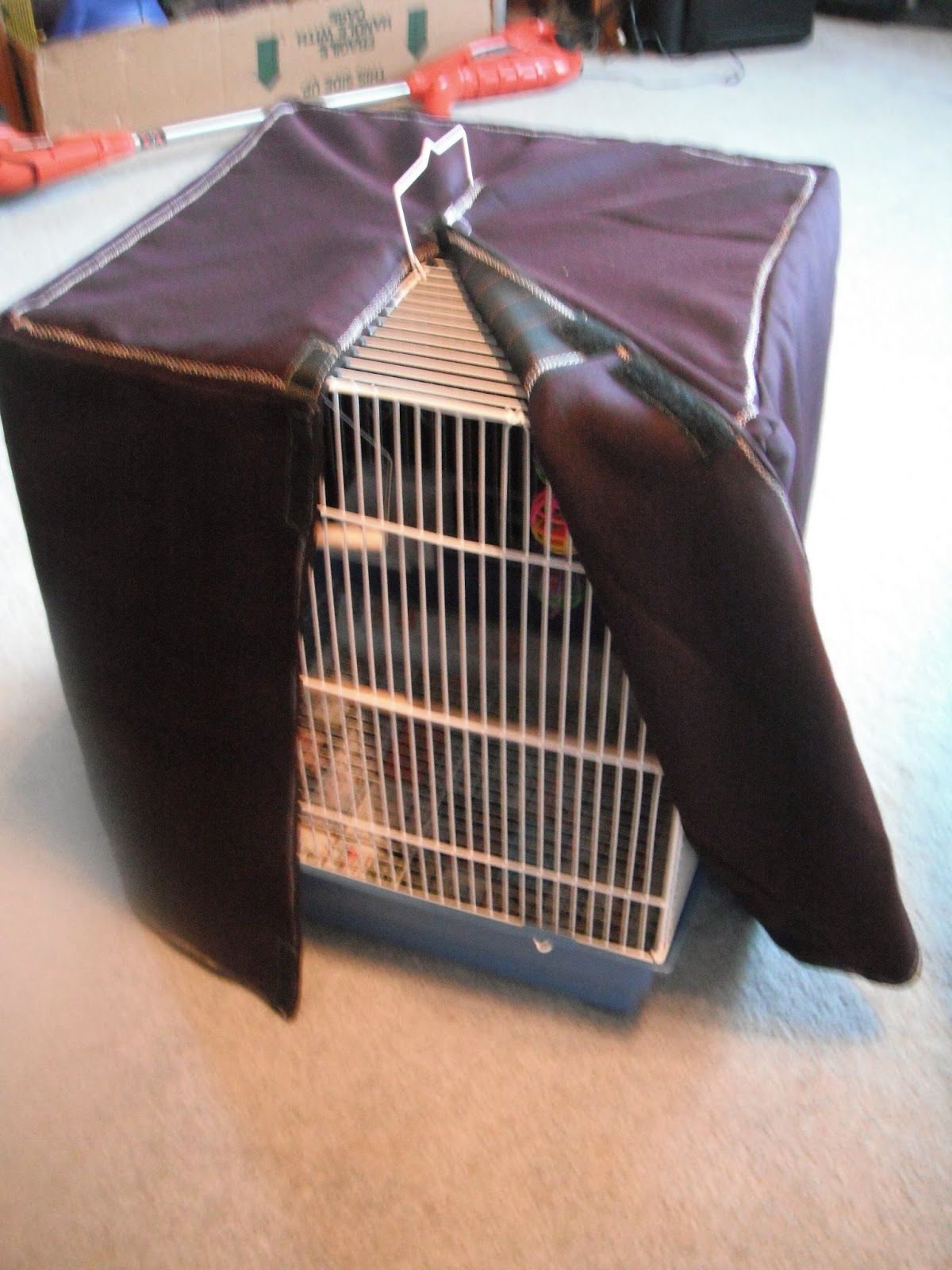 Aislin's Designs Making Custom Bird Cage Covers