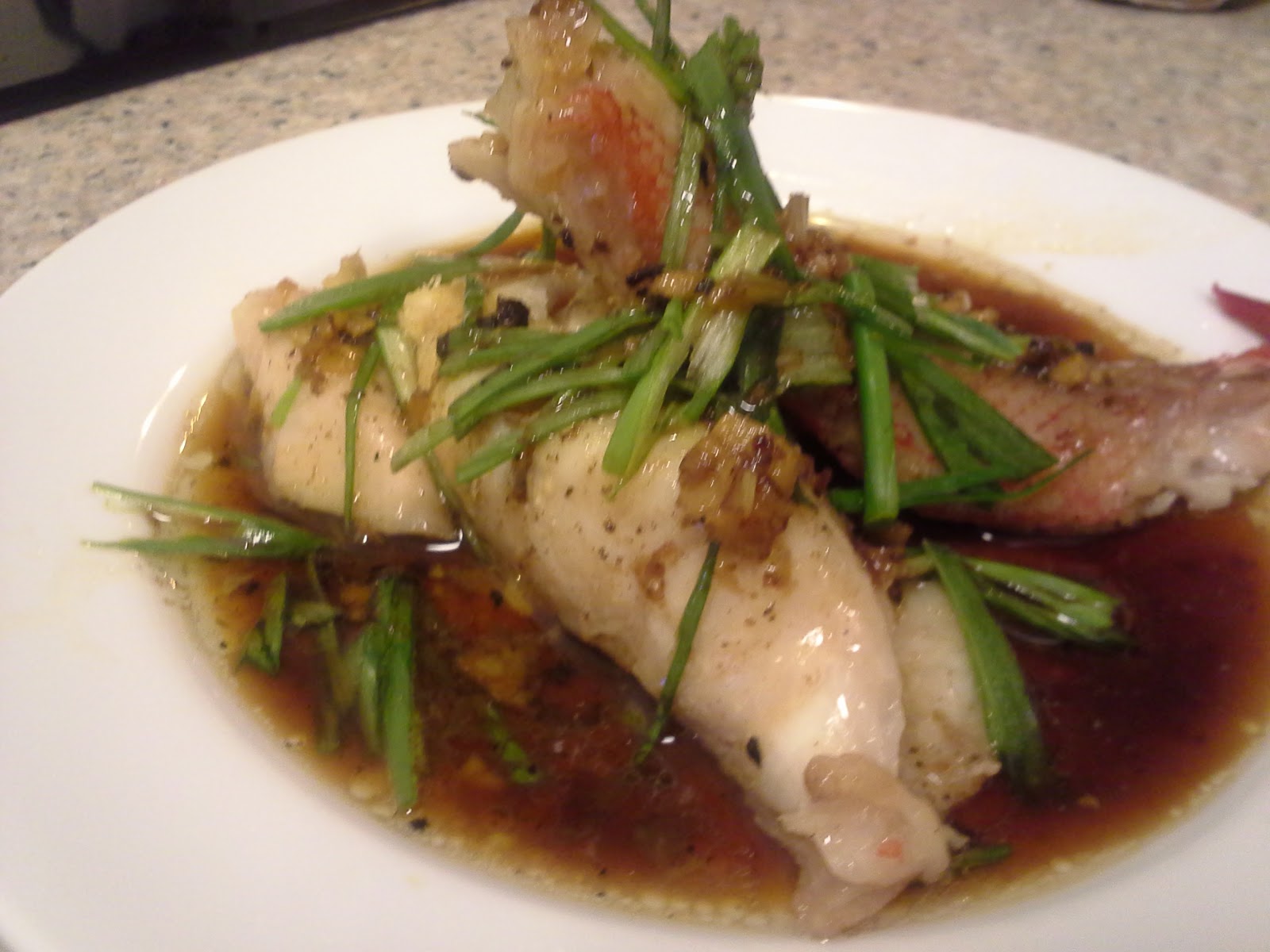 Kūlia cooks! Cooking in small space I Simple Asian style panfried red