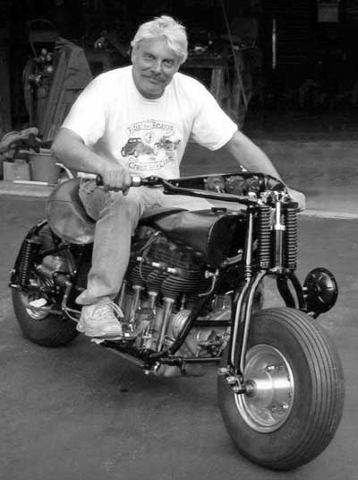 Frank Westfall with the Henderson KJ chassis Frank Westfall with the Henderson KJ chassis