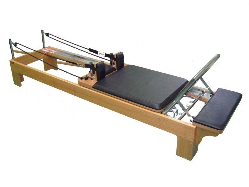 Pilates a atividade física que mais cresceu nos últimos dez anos. Universal Reformer