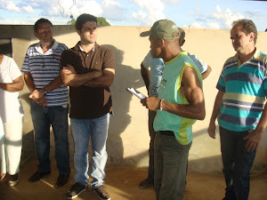 Dr. Cláudio ouve reivindicações dos moradores da comunidade rural Rio do Peixe