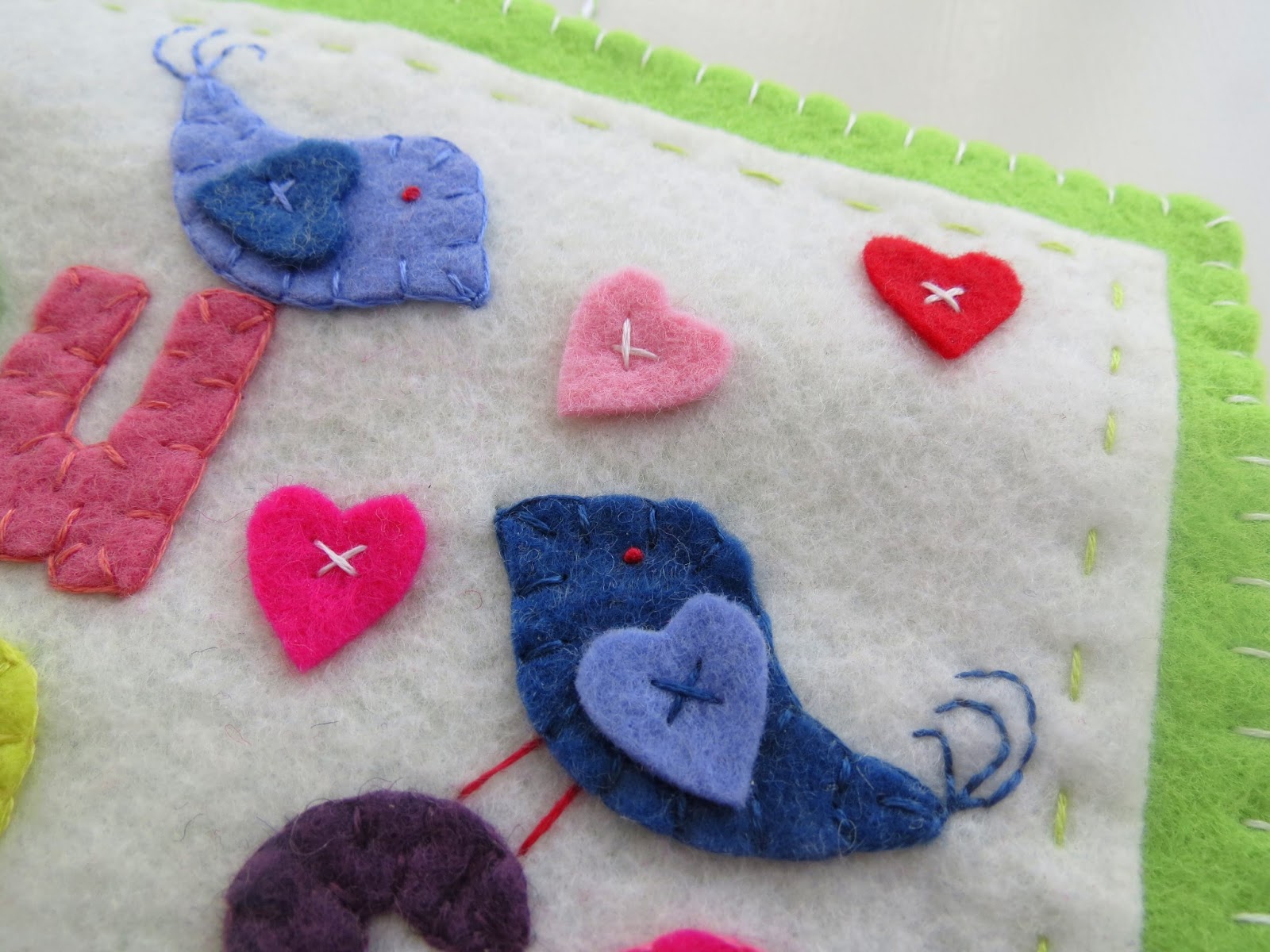 A Little Happy Place How to stitch 'French Knots'