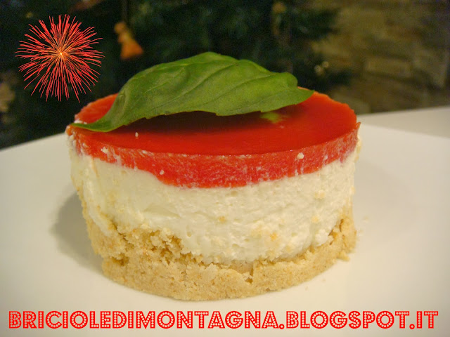 Cheesecake monoporzione salata all' italiana