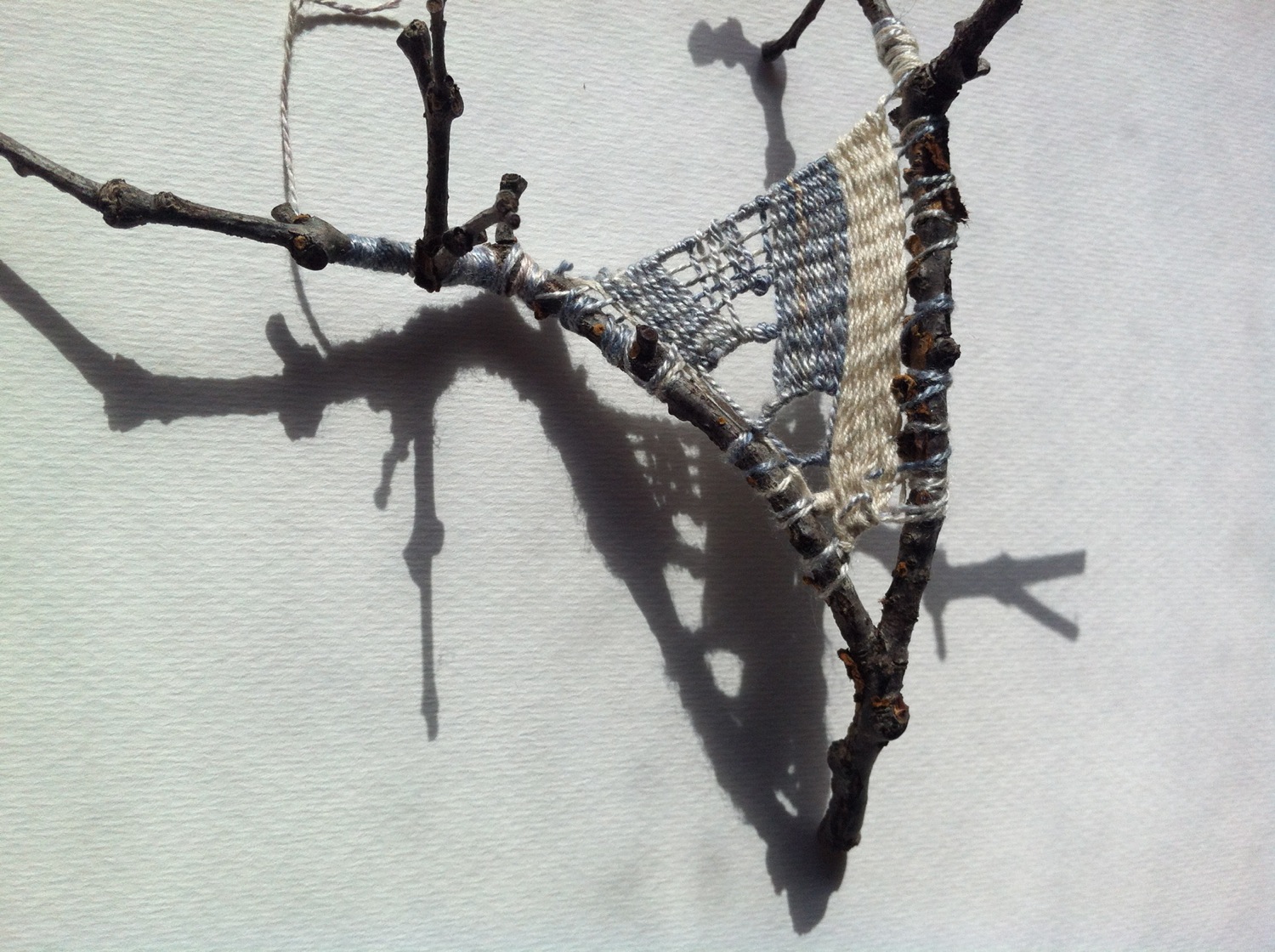 petalplum tutorial weaving on sticks and walks in nature