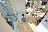 Tokyo Curved Wall House Design With A Bright White Facade And Lots of Glazing Tokyo Curved Wall House Design With A Bright White Facade And Lots of Glazing