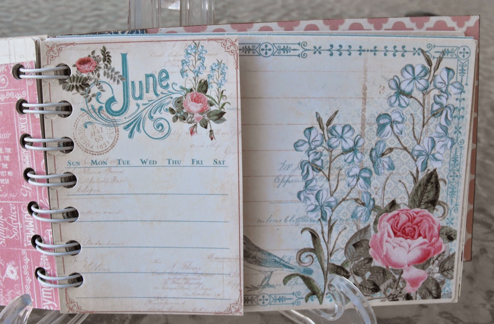 CorenesCreations Journal/Calendar mini book using Graphic 45!