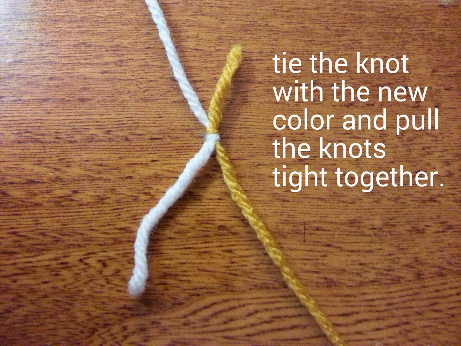 TwIn Stitches Changing colors with the Double Knot Technique