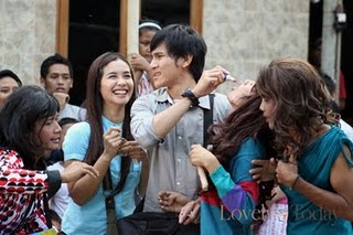 Lirik Lagu Jadilah Pacarku - Project Pop (Ost Calon Bini)