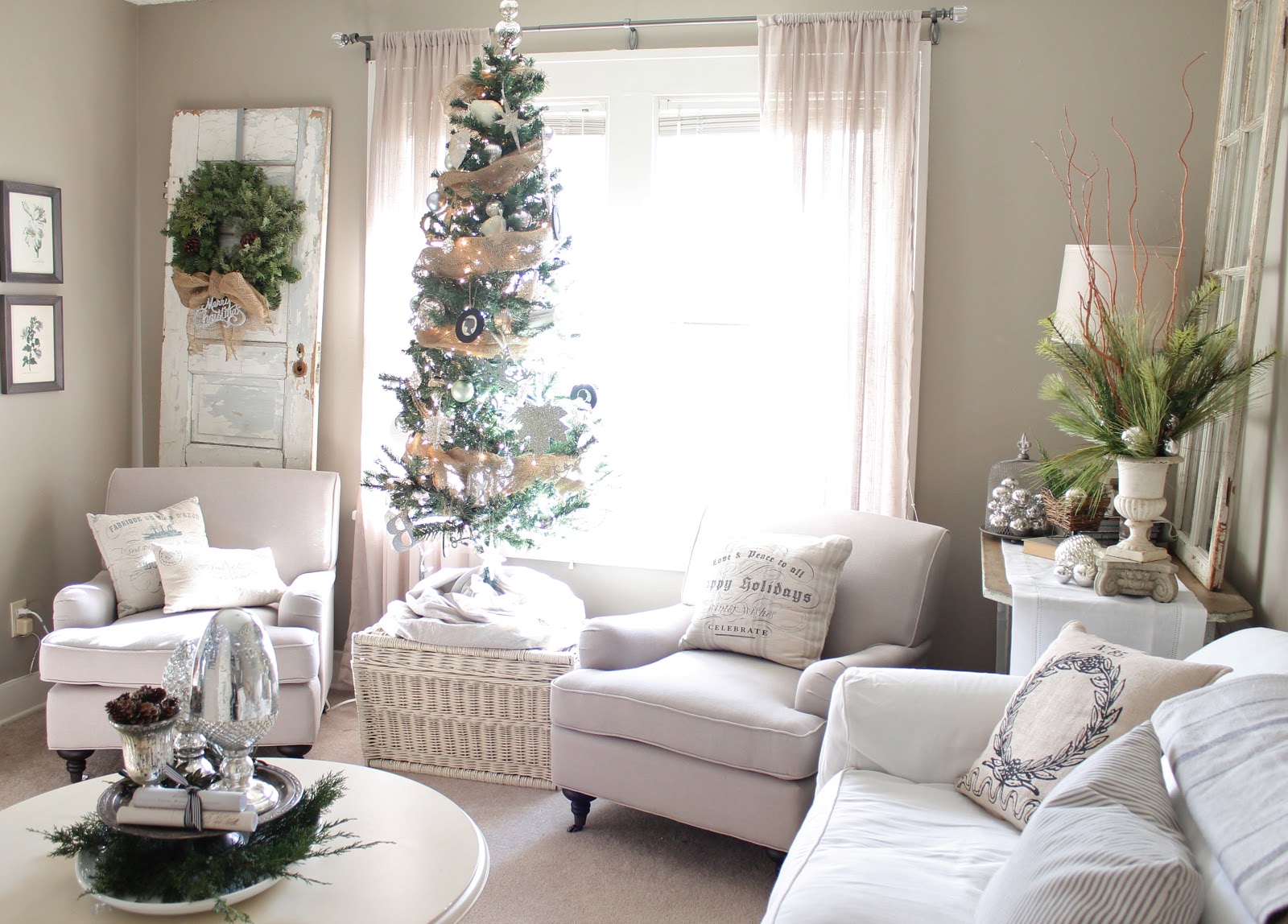 christmas theme living room