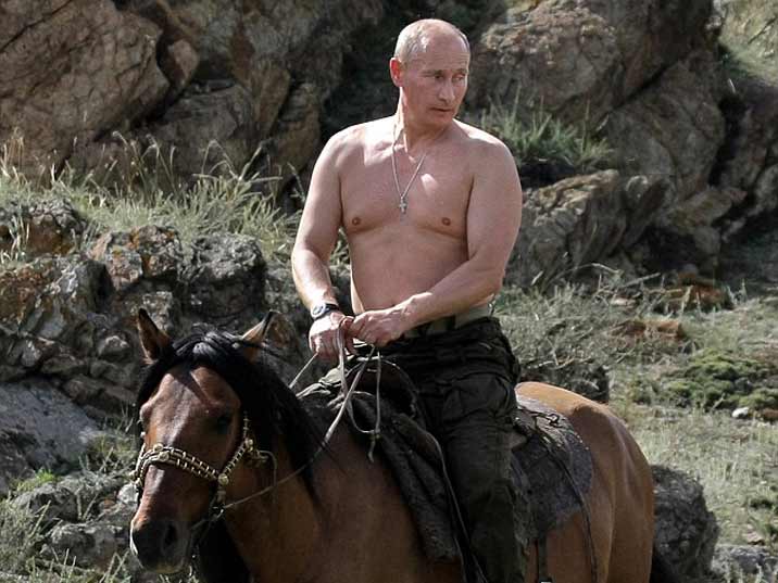 Websalade+-+Putin+riding+horse.jpg