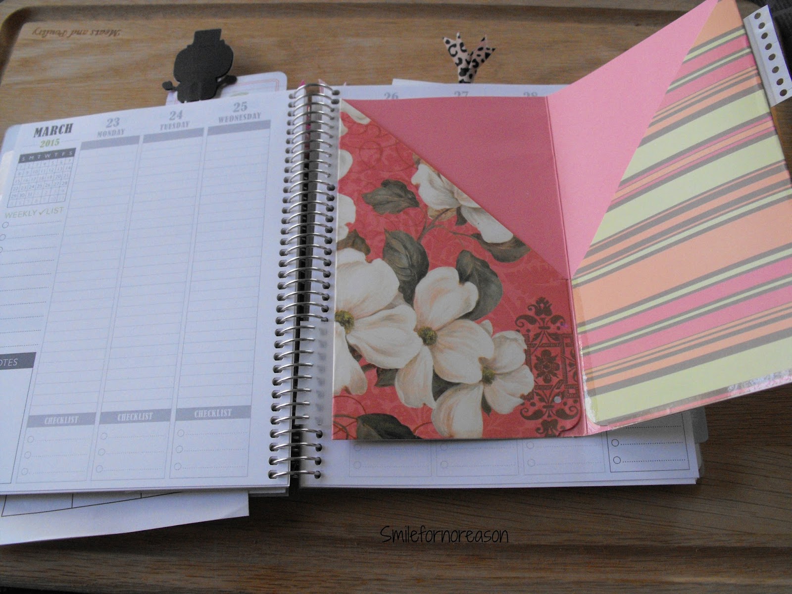 Smile for no reason How To Make Your Own Planner Pocket Folders