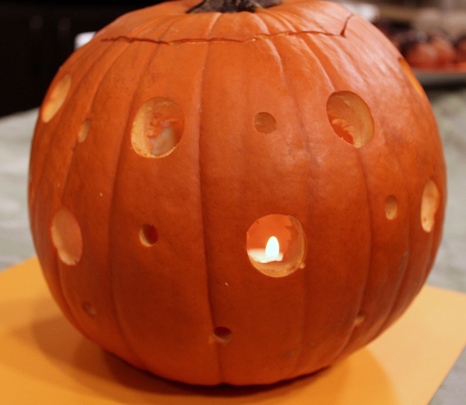 Easy Pumpkin Carving With Power Tools! The Effortless Girl DIY