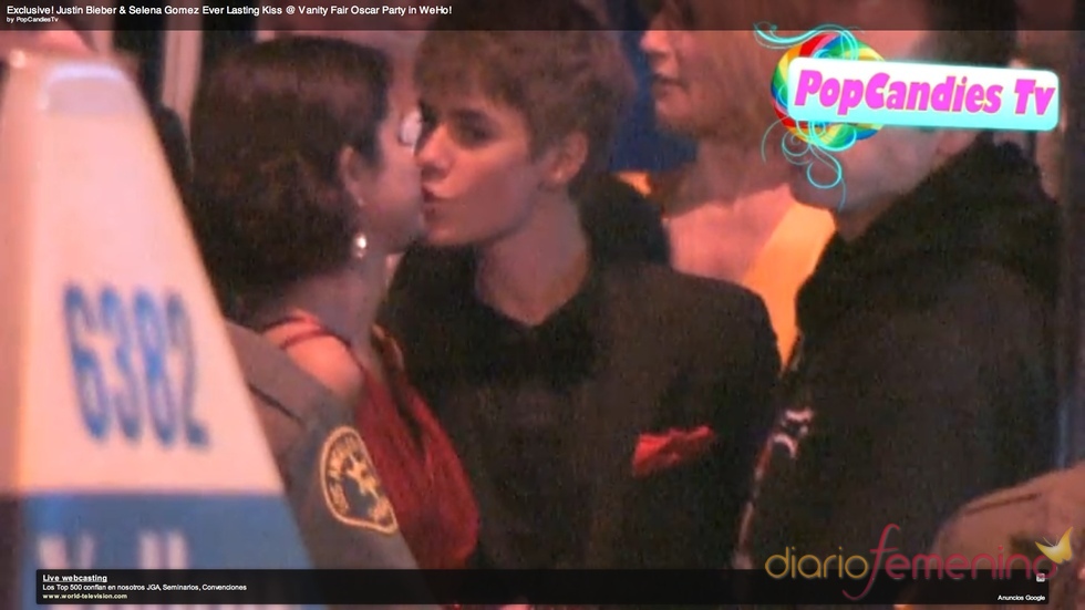 justin bieber y selena gomez besandose. Justin Bieber y Selena Gomez