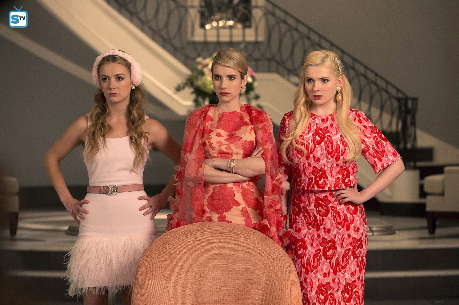 Scream Queens - Pilot + Hell Week - Advance Preview + Teasers