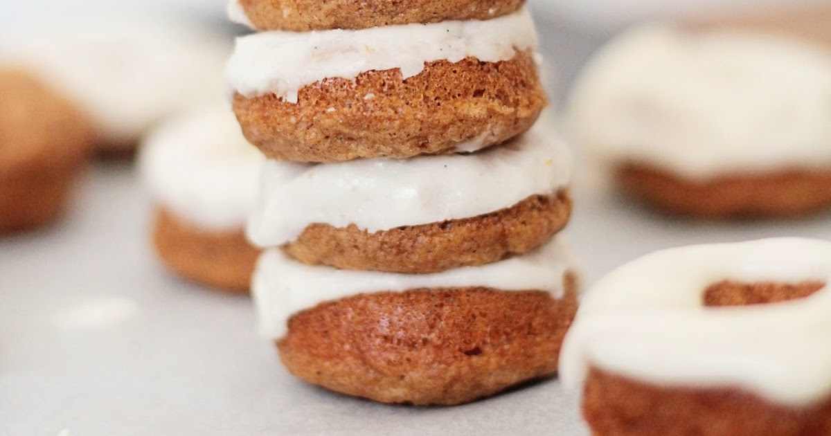 eat pray bake Baked Apple Cinnamon Doughnuts