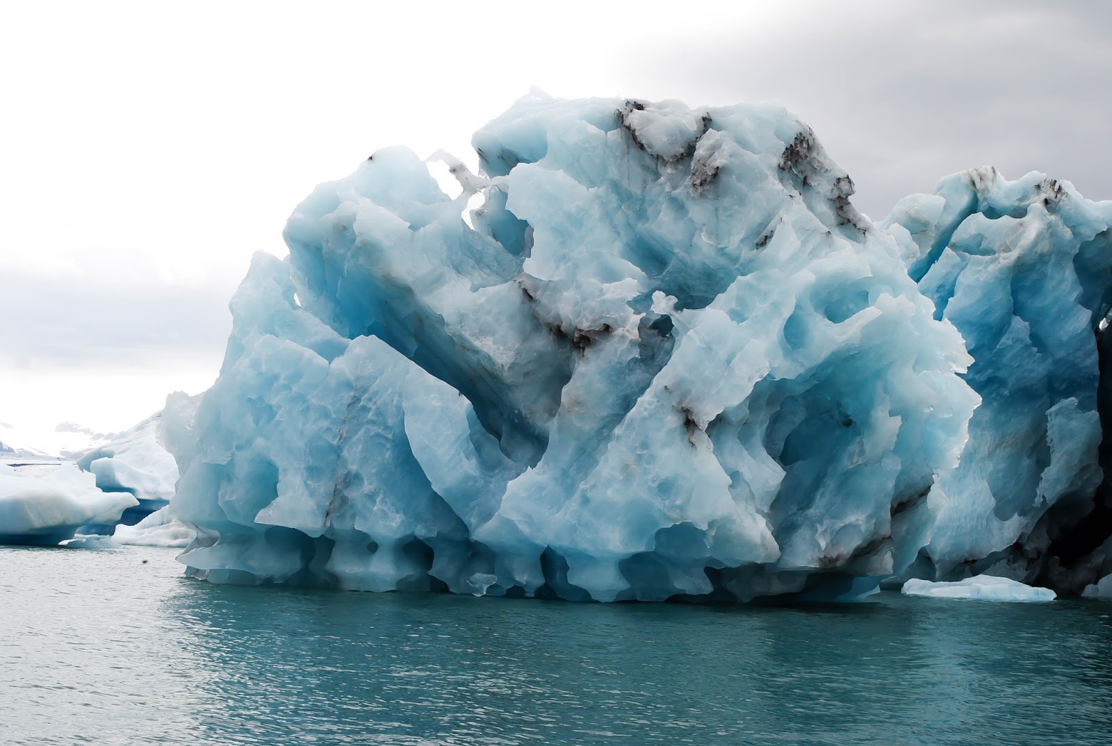 Icebergs in Jökulsárlón Glacier Lagoon in Iceland