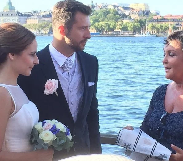 Lina Hellqvist married Jonas Frejd in Stockholm