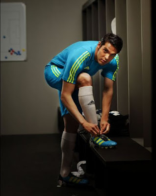 Ricardo Kaka - Adidas adiPower Predator (1)