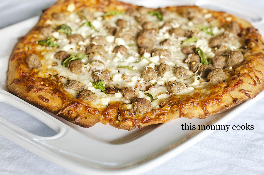 This Mommy Cooks Lamb Meatball Pizza {cooking club}