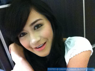 Gambar & Biodata Shima Anuar Gambar & Biodata Shima Anuar