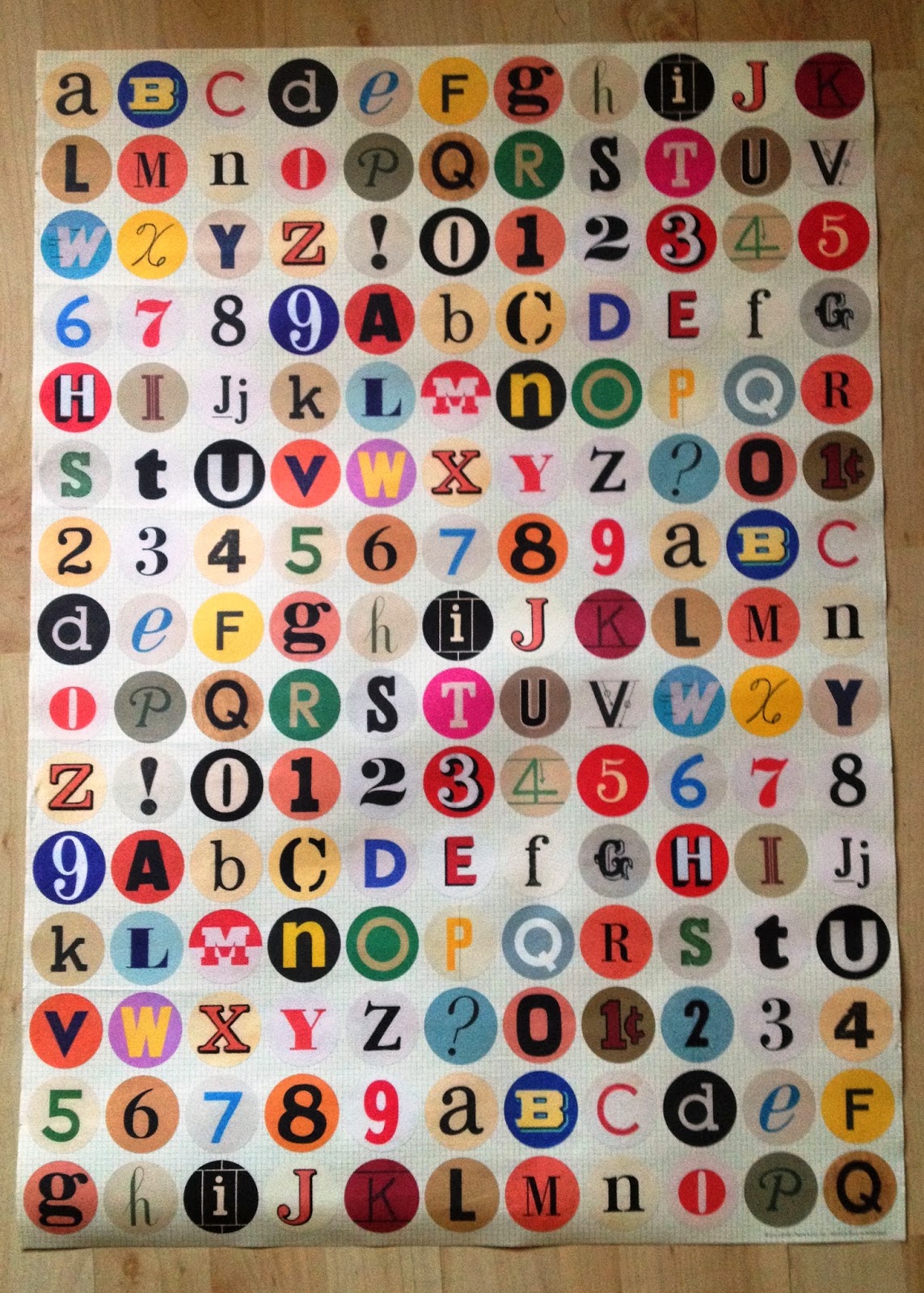 buttons and paint... Tips, Tools & Techniques Cheap (or Free) Wall Art!