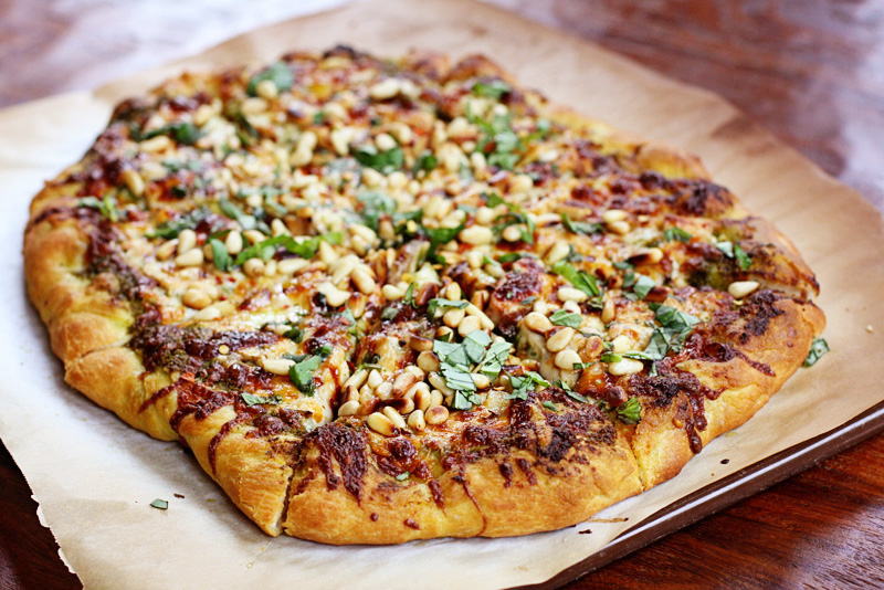 homemade chicken pesto pizza Sweet Anna's